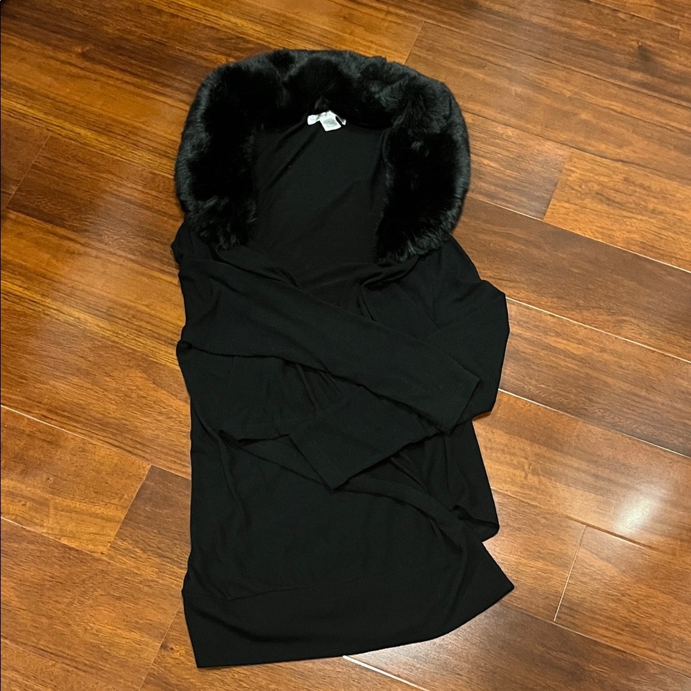 Sans Souci Elegant Black Cardigan with Faux Fur Trim